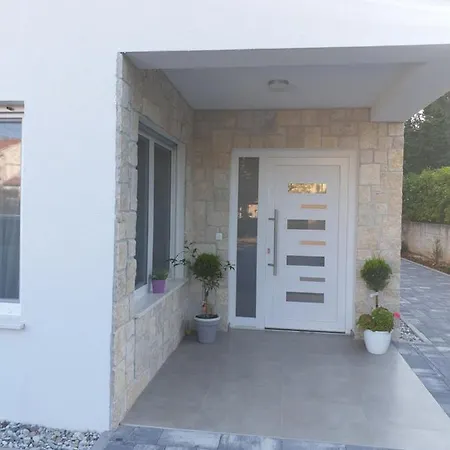 Molaris Muline Vila Ugljan