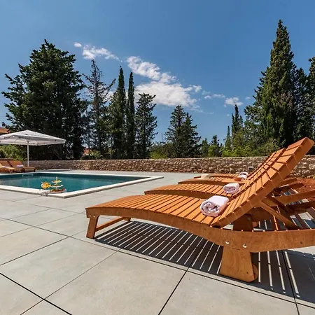 Molaris Muline Villa Ugljan